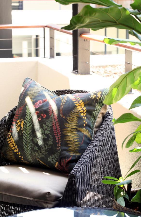 Asilia Suites Knysna Waterfront Extérieur photo